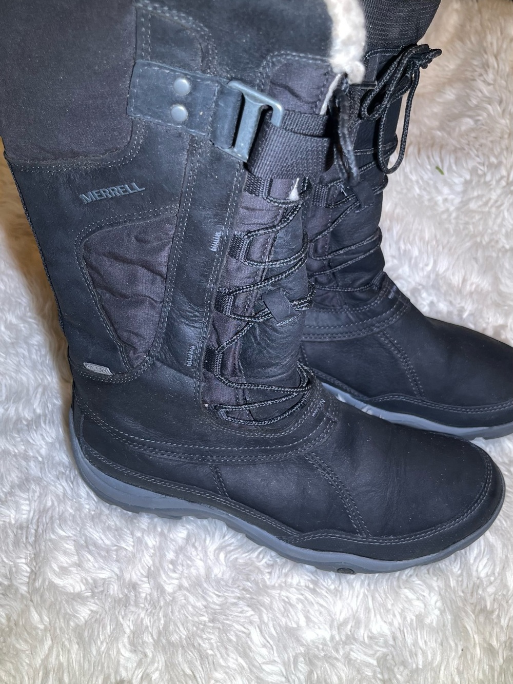 Merrell Women's Black Insulated Winter Boots size 7